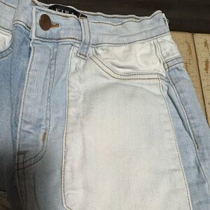 AKIRA Light Blue Denim Pants One small tear but idk if it part of them Cool Jean